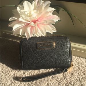 AUTHENTIC Marc Jacobs Wristlet